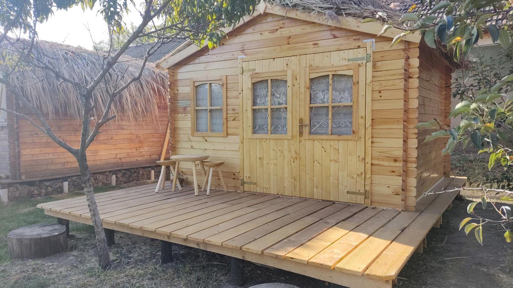 Edelweiss Guesthouse, Glamping And Camping Suhaia Екстериор снимка